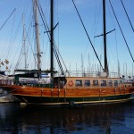 Photo d'un bateau au port de Cambrils