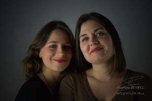 Photo portrait deux sœurs