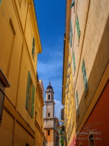 Photo façades colorées à Menton